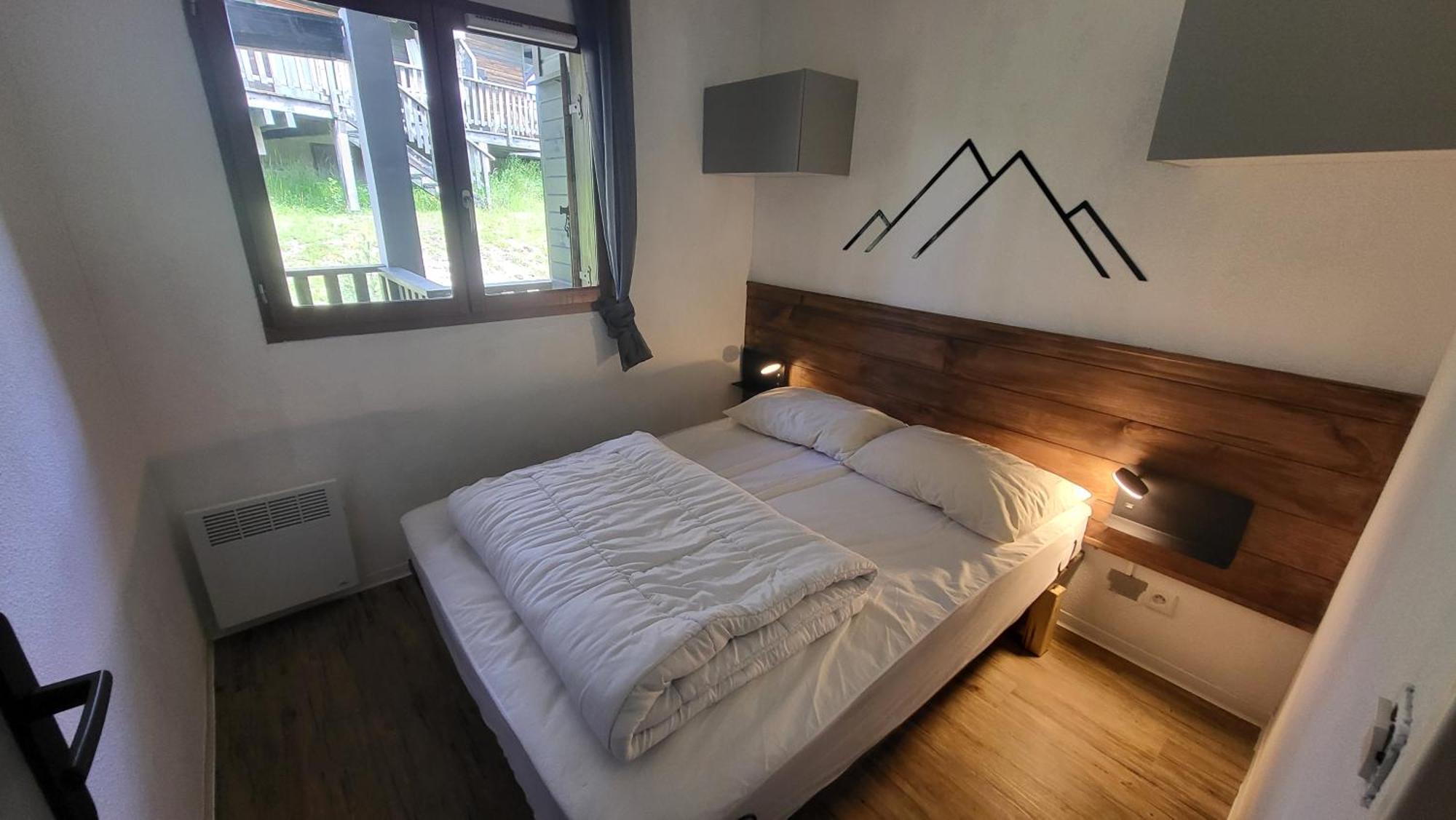 Appartement 4 A 6 Personnes - Chalets D'Aurouze - La Joue Du Loup Le Devoluy Exterior foto